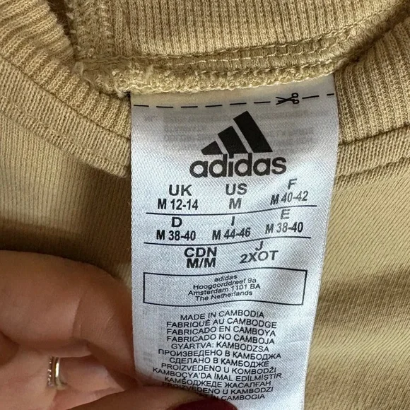 Adidas Women’s Medium Essentials Tan/Beige Crop Low Back Sweatshirt - Picture 5 of 5